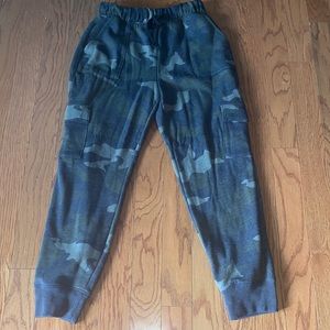 Victoria secret camo high rise cargo jogger
